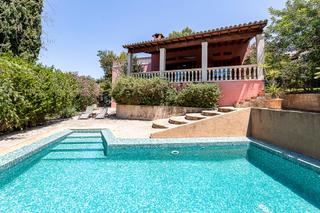 Xalet a Bunyola. Exclusiva vivienda unifamiliar en sa coma, bunyola a solo 10 min