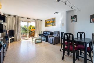 Pis  Orson welles. Segundo piso con ascensor, parking y trastero en palma