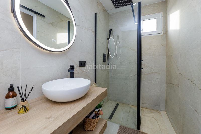 Foto a3d443d6-7c1a-4f58-baf5-473c716bc163. Casa adossada amb calefacció aparcament piscina a Llucmajor