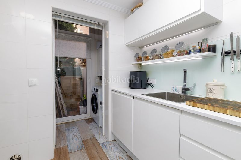 Foto d0882a90-b73a-4aed-9a9b-4208c2086ee0. Casa adossada amb calefacció aparcament piscina a Llucmajor
