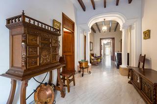 Masía  Carrer ciutat. Planta baja con gran potencial en llucmajor