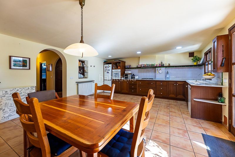 Foto e4b095f4-b557-4ce1-abd4-3c28fd0cc1ff. Casa amb aparcament a Llucmajor interior Llucmajor