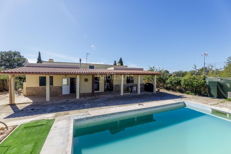 Foto a6545706-e91b-4dae-b9f1-dd569adfb9f3. Masia amb aparcament piscina a Llucmajor interior Llucmajor