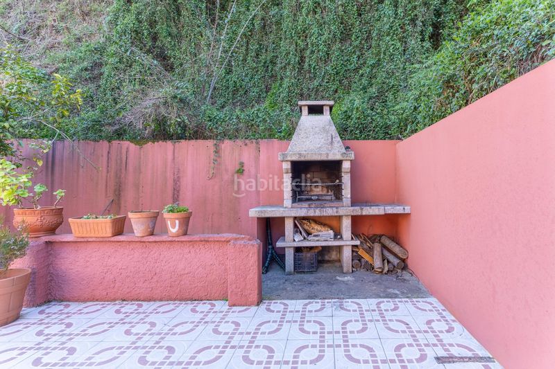 Foto b80459ce-a692-453b-abd7-fffdfd2387a2. Casa amb aparcament a Moaña