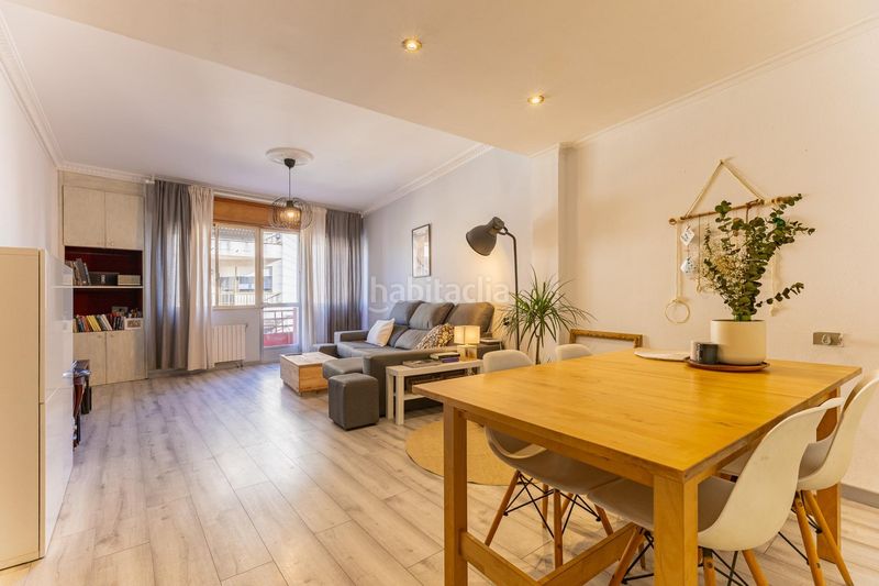Foto bb8b9923-f6b0-4b70-a2fb-8879046bb2eb. Casa amb aparcament a Moaña