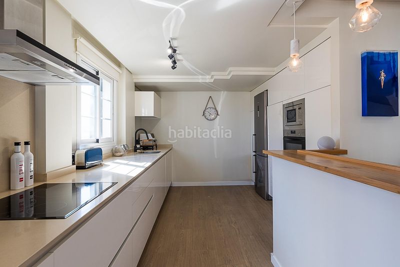 Foto bd1ecf9f-49ce-496d-a240-2858fec4c43a. Àtic amb aparcament a Porto Pi Palma de Mallorca