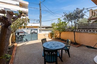 Reihenhaus  Grua. Adosado con amplia terraza a 5 minutos de la playa de palma