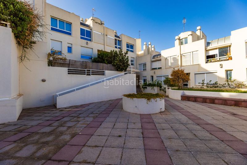 Foto 6dbdbc2a-4305-44fe-b184-418f809b3665. Pis amb calefacció aparcament piscina a Son Espanyolet Palma de Mallorca