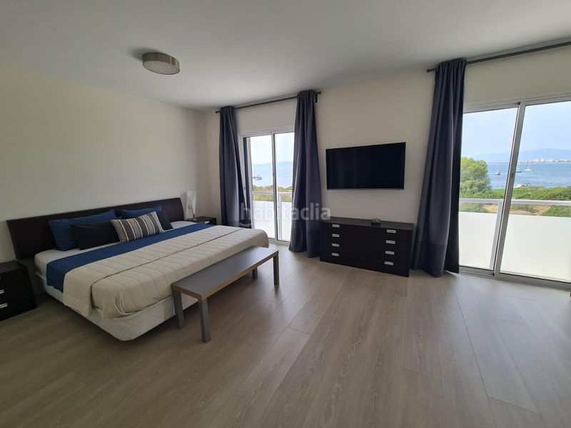 Foto 6f2a0ae9-28e5-45b0-91d9-72a6b6df8062. Alquiler casa adosada alquiler temporal chalet en primera línea en Son Verí con vistas al mar en Llucmajor