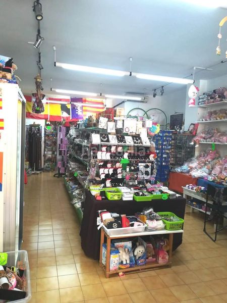 Foto 37b74b9e-d133-413c-b563-4122ab7ab77d. Local comercial  con terraza delantera en Costa de la Calmasta.ponça. en Calvià
