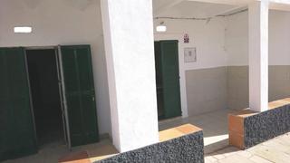 Planta baja en Es Portixol-Es Molinar. Planta baja con terraza delantera en primera línea de mar en el