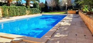 Pis a Cala Major. Piso de 3 habitaciones, terraza, parking, trastero y piscina com