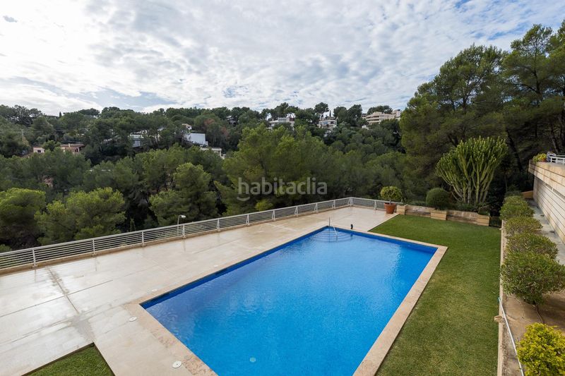 Foto f4064e3b-c482-40a8-ac5b-fcb2c355017b. Àtic amb calefacció aparcament piscina a Cas Català-Illetes Calvià
