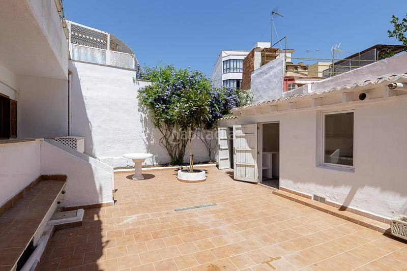 Foto 180310da-fd30-4f2e-a74e-08bd996905f3. Piano terra con riscaldamento parcheggio in Santa Catalina Palma de Mallorca