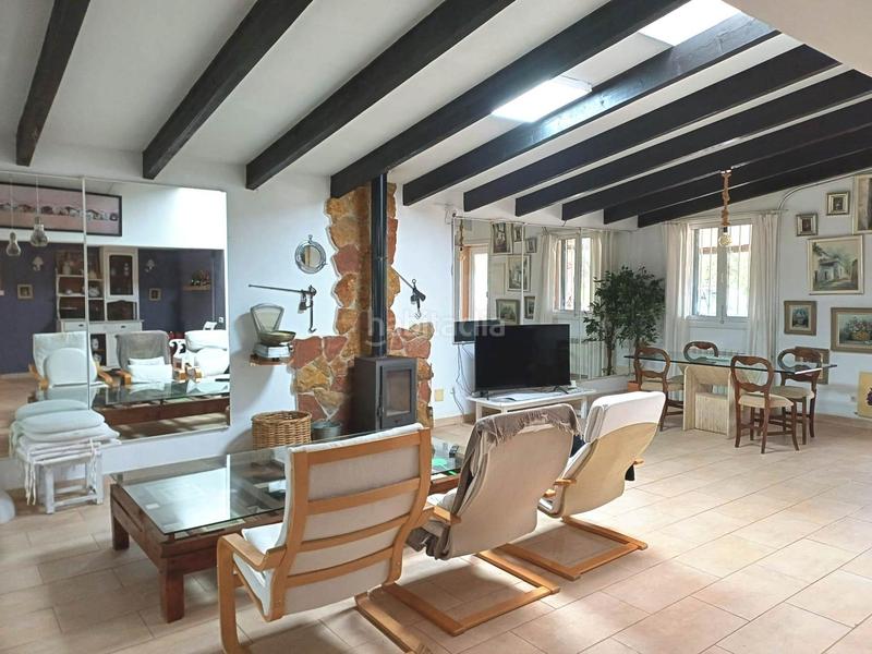 Foto 24ca5bbc-61e7-46b6-a299-db041b43fc15. Location maison avec chauffage parking dans Sencelles