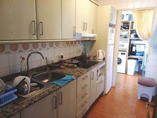 Appartement à Los Almendros-Son Rapinya. Piso de 3 habitaciones con balcón cerrado en son rapinya.