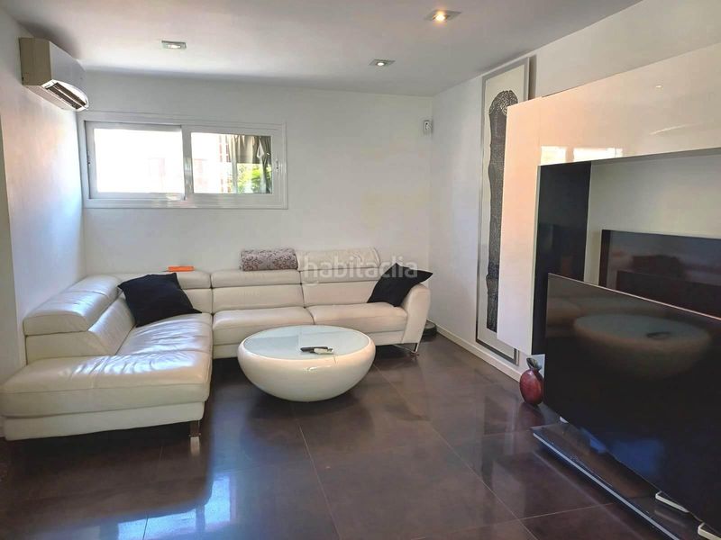 Foto a011577d-e3d6-40f1-862e-7022c371fb4a. Casa adossada amb calefacció aparcament a Son Serra-Sa Vileta Palma de Mallorca
