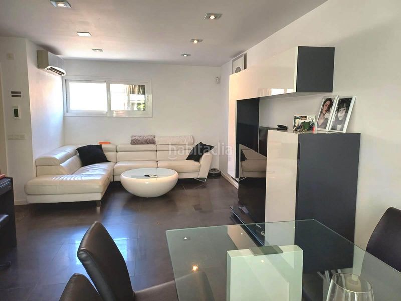 Foto a7a78f7c-48ba-4b2a-a275-f5d34458d6f1. Casa adossada amb calefacció aparcament a Son Serra-Sa Vileta Palma de Mallorca