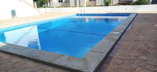 Lloguer Apartament a Costa de la Calma. Apartamento con terraza y piscina comunitaria en costa de la cal