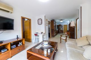 Planta baja en Son Cotoner. Planta baja de 4 habitaciones con terraza en son cotoner posibil