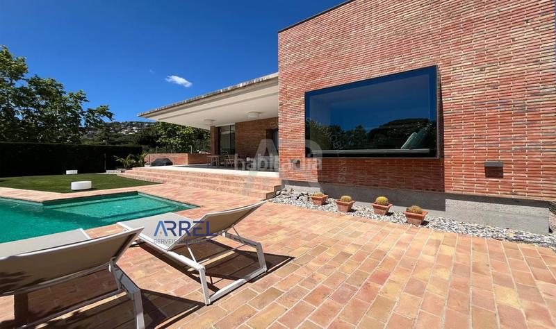 Foto 56f73bed-bb99-49e0-a7fd-154676495ff4. Casa  de ensueño 1 planta en el corazon en Alella