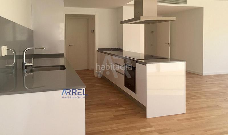 Foto fa1d8fe8-0fbf-4346-b490-b9943cef1c76. Appartement avec parking dans Alella