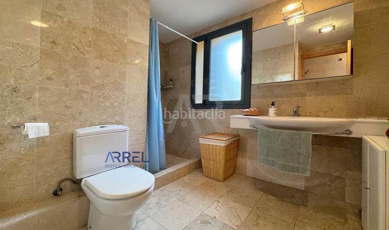 Foto f6b6af61-ec7e-4fd3-a41e-608b2e356d71. Appartement dans Alella