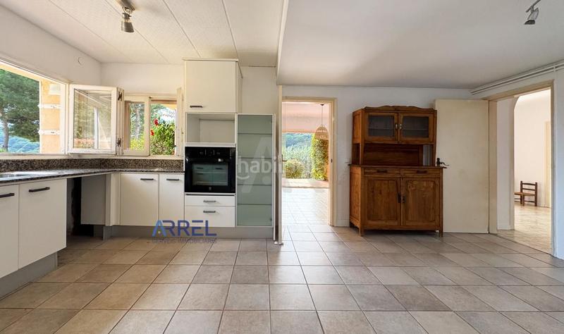 Foto 86058c11-9e7e-425e-8ecd-9458e8c35958. Affitto casale con parcheggio piscina in Alella