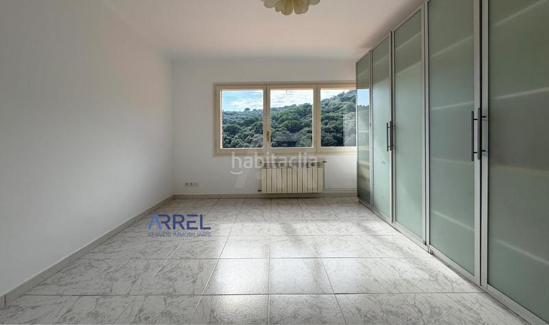 Foto e34548ba-627d-4ff1-8ef5-2ea530937a05. Affitto casale con parcheggio piscina in Alella