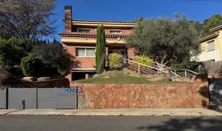 Haus in Vallromanes. Xalet en zona centro de vallromanes