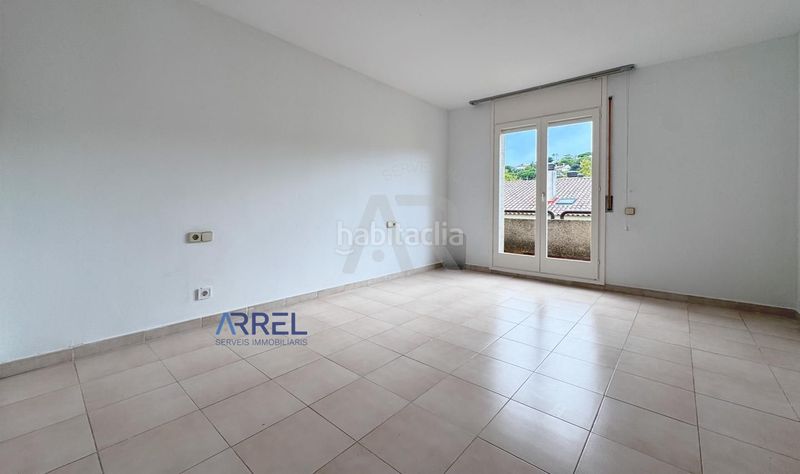 Foto 032fd383-fcca-4b65-bd79-3e9bc399f64e. Affitto casa con parcheggio piscina in Alella