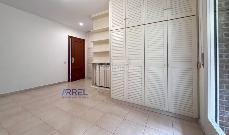 Foto 38ca6212-10ca-44db-bfdd-16a6da17f538. Affitto casa con parcheggio piscina in Alella