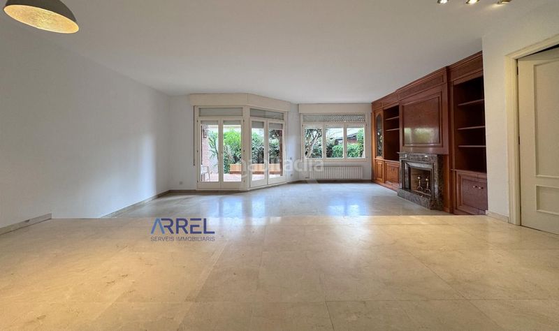 Foto 5a09b0ce-f6ec-4981-a6b7-f856823d3542. Affitto casa con parcheggio piscina in Alella