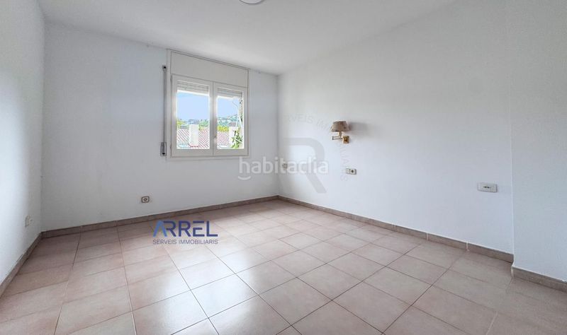 Foto a1a13a56-be6a-4c87-9c53-f702e93bb5ce. Affitto casa con parcheggio piscina in Alella