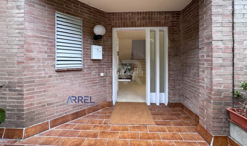 Foto da1573b0-e3b3-455c-a056-6f22e04b9e1d. Affitto casa con parcheggio piscina in Alella