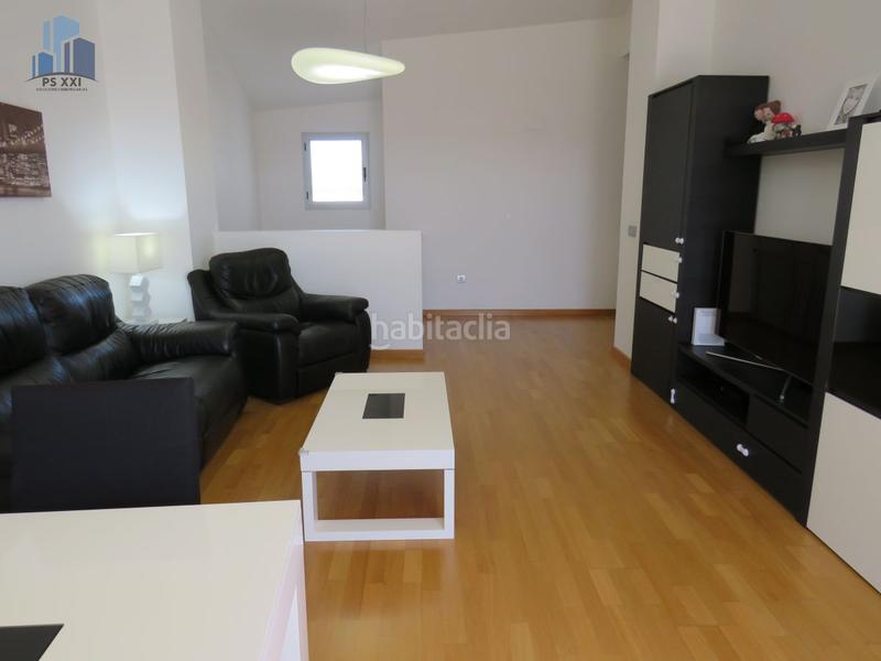 Foto 5cde7f46-1958-48ae-a3a9-c66a56dc4fd0. Dachwohnung mit parking in Mestrets Castellón de la Plana