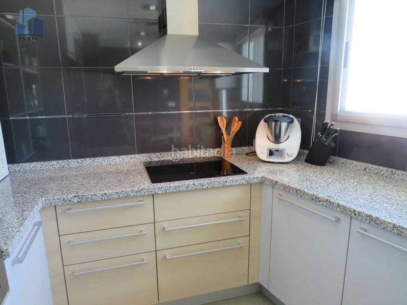 Foto c646481b-0946-4c84-9e6d-acb2c478d1db. Dachwohnung mit parking in Mestrets Castellón de la Plana