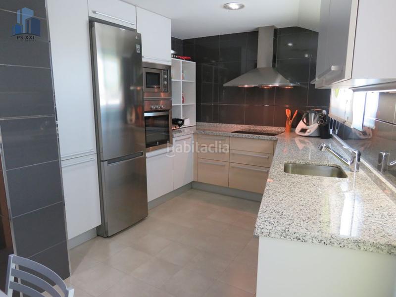 Foto cd3b696b-4b56-4816-ad33-aeb87e1d6a65. Dachwohnung mit parking in Mestrets Castellón de la Plana