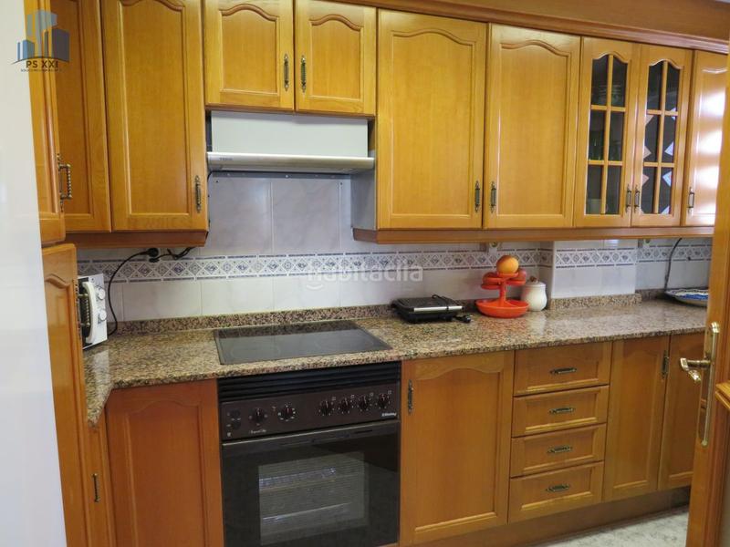 Foto 610bf58d-aaf5-4067-b2bc-3ea0c5e2e241. Location appartement avec parking dans Heliópolis Benicasim / Benicàssim