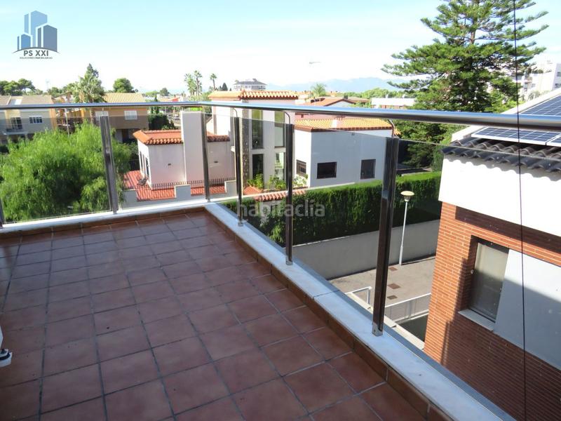 Foto 8d79df1e-7493-444d-b0de-0280f08643ef. Chalet  en venta en grao, 4 dormitorios. en Burriana