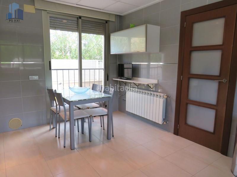Foto 928d5f43-8727-4c01-86bc-39f34a28d322. Chalet  en venta en grao, 4 dormitorios. en Burriana