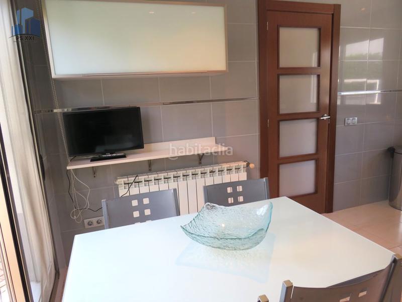 Foto b8d9b692-ca04-41c6-be43-82114f83f4b5. Chalet  en venta en grao, 4 dormitorios. en Burriana