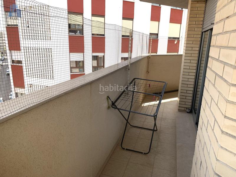 Foto f5a1151c-25b7-47e8-a1ba-587a891930a0. Pis amb calefacció aparcament a Ensanche - Río Jucar Castellón de la Plana