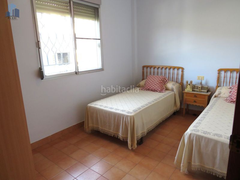 Foto d6814f43-5727-4b38-a8b1-ad1d8322189c. Xalet amb aparcament a Onda