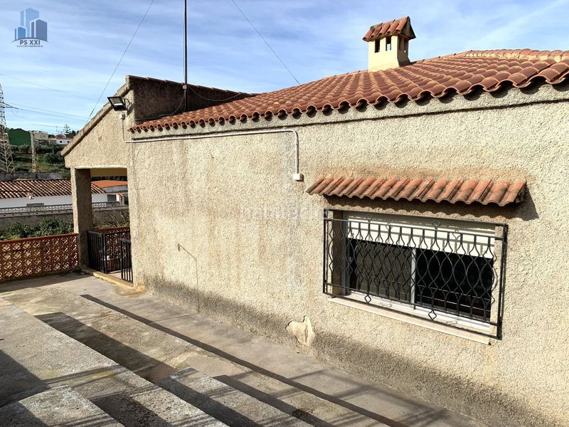 Foto edeff7d9-12e4-405a-bf4a-34046b13f676. Xalet amb aparcament a Onda