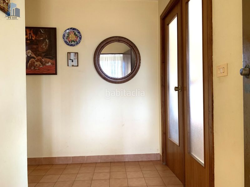 Foto f0a780f8-0387-44cf-b12d-92c781276857. Xalet amb aparcament a Onda