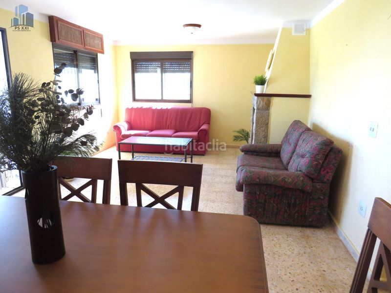 Foto 3cb4b9e3-308e-42c3-9c40-df1f25198852. Casa amb aparcament a Onda