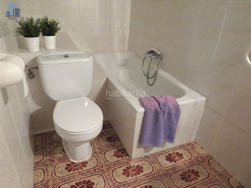 Foto 5a8dad2c-7a8c-4797-a4d8-5d92062b4471. Casa amb aparcament a Onda