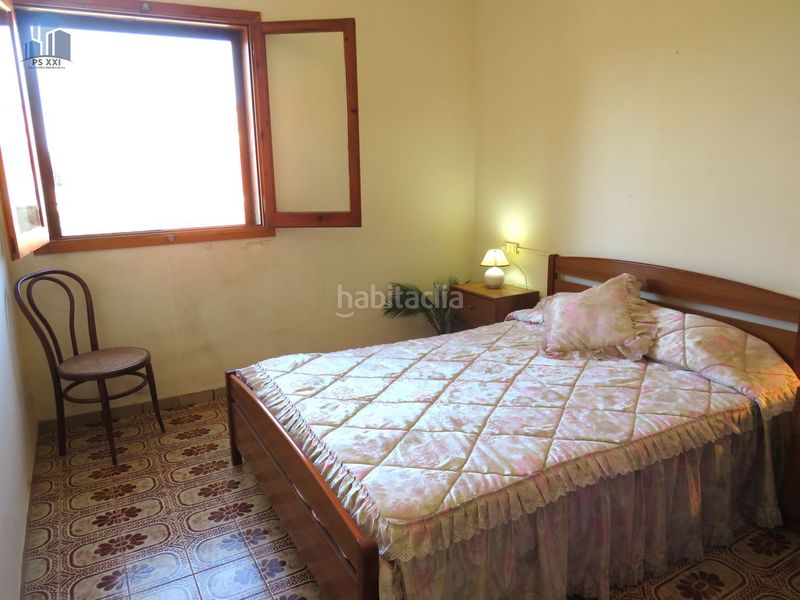 Foto da1813c1-9a72-4673-a0ba-d77d233d03b3. Casa amb aparcament a Onda