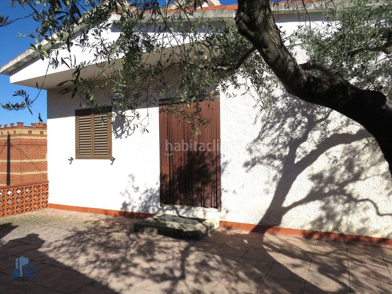 Foto efc07ef0-8e98-4510-bd7c-16ce1cda6c43. Casa amb aparcament a Onda